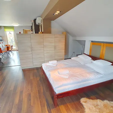 Nr 25 Astor *