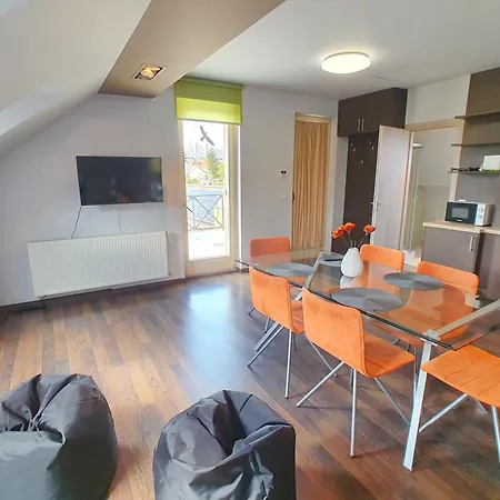 Nr 25 Astor كيستاي